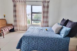 2 Bedroom Apartment / Flat for Sale in Athlone Park - Image 11