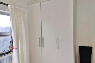 2 Bedroom Apartment / Flat for Sale in Athlone Park - Image 12
