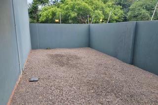 2 Bedroom Apartment / Flat for Sale in Athlone Park - Image 17