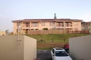 2 Bedroom Apartment / Flat for Sale in Shulton Park - Image 2