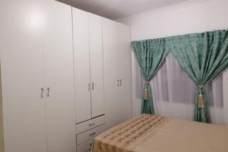 2 Bedroom Apartment / Flat for Sale in Shulton Park - Image 9