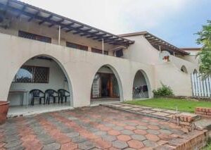 3 Bedroom Townhouse for Sale in Amanzimtoti