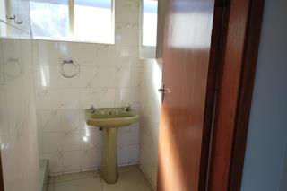 2 Bedroom Apartment / Flat to Rent in Isipingo Rail - Image 11