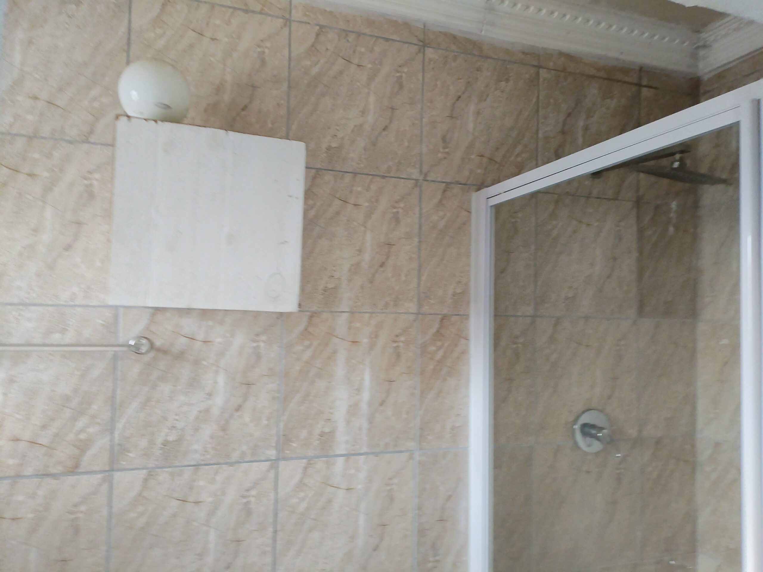 3 Bedroom House for Sale in Lovu B - Image 16