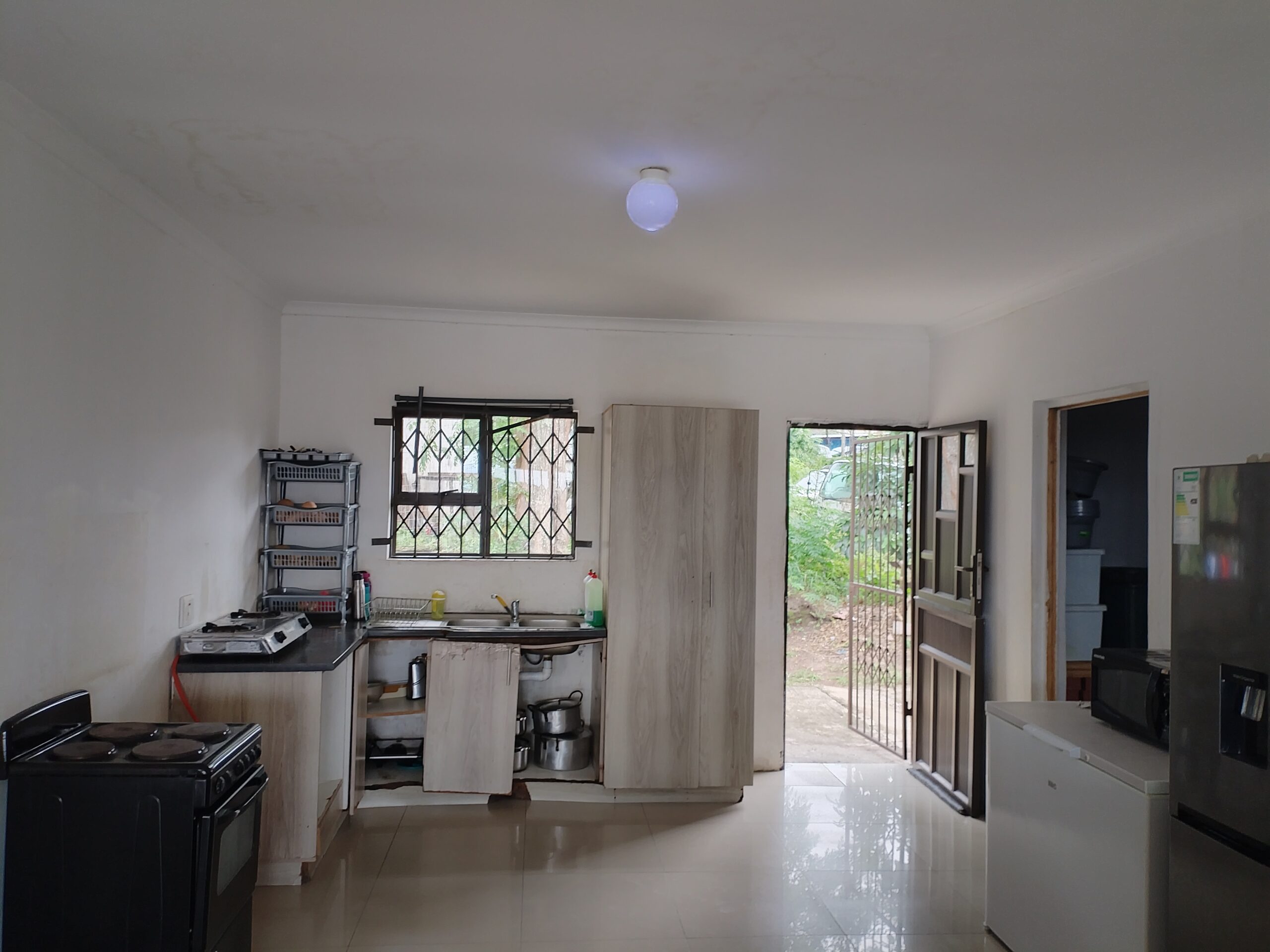 3 Bedroom House for Sale in Lovu B - Image 24