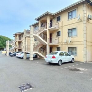 2 Bedroom Apartment for Sale in Montclair