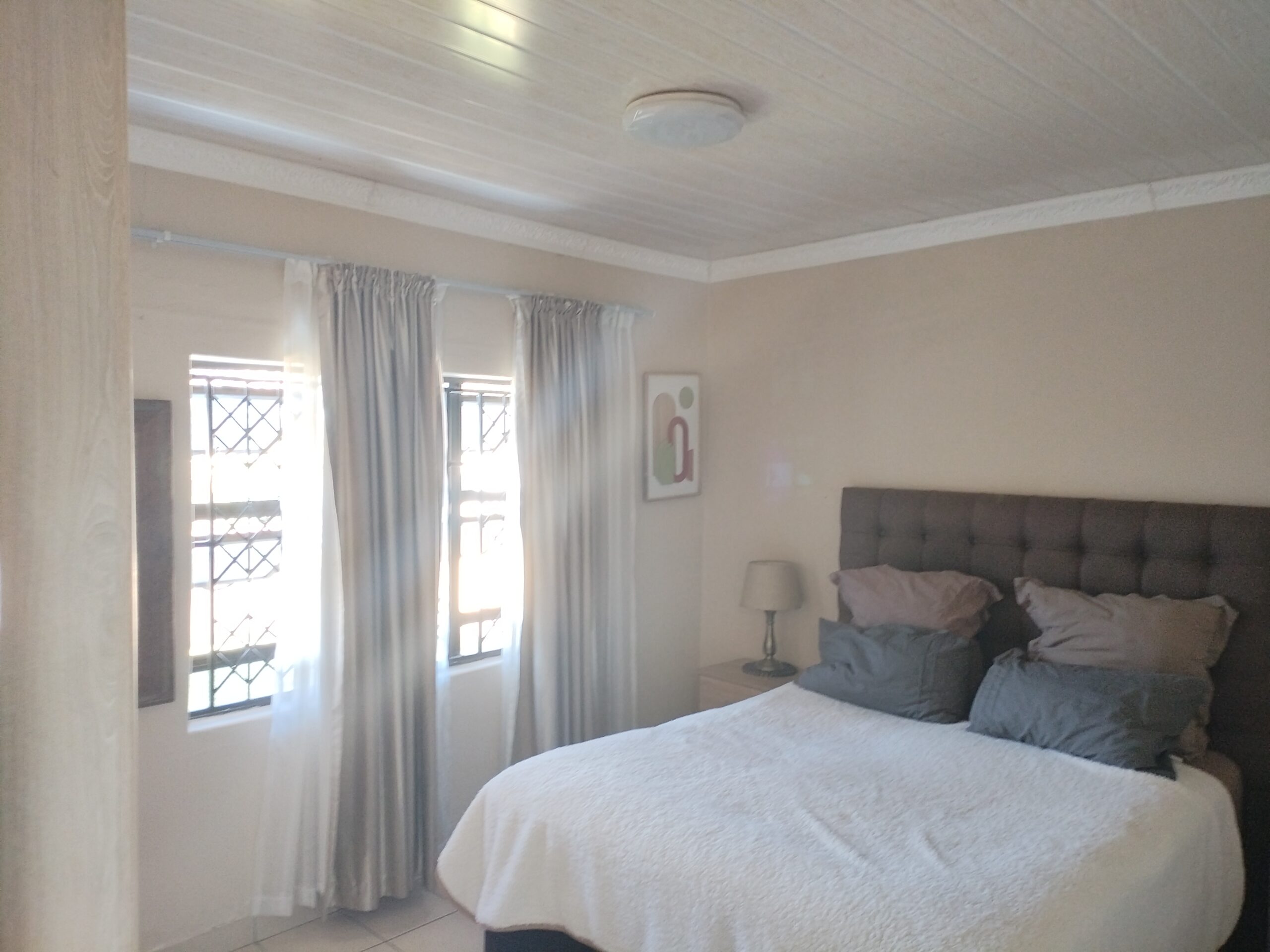 2 Bedroom House for Sale in Umlazi R - Image 16