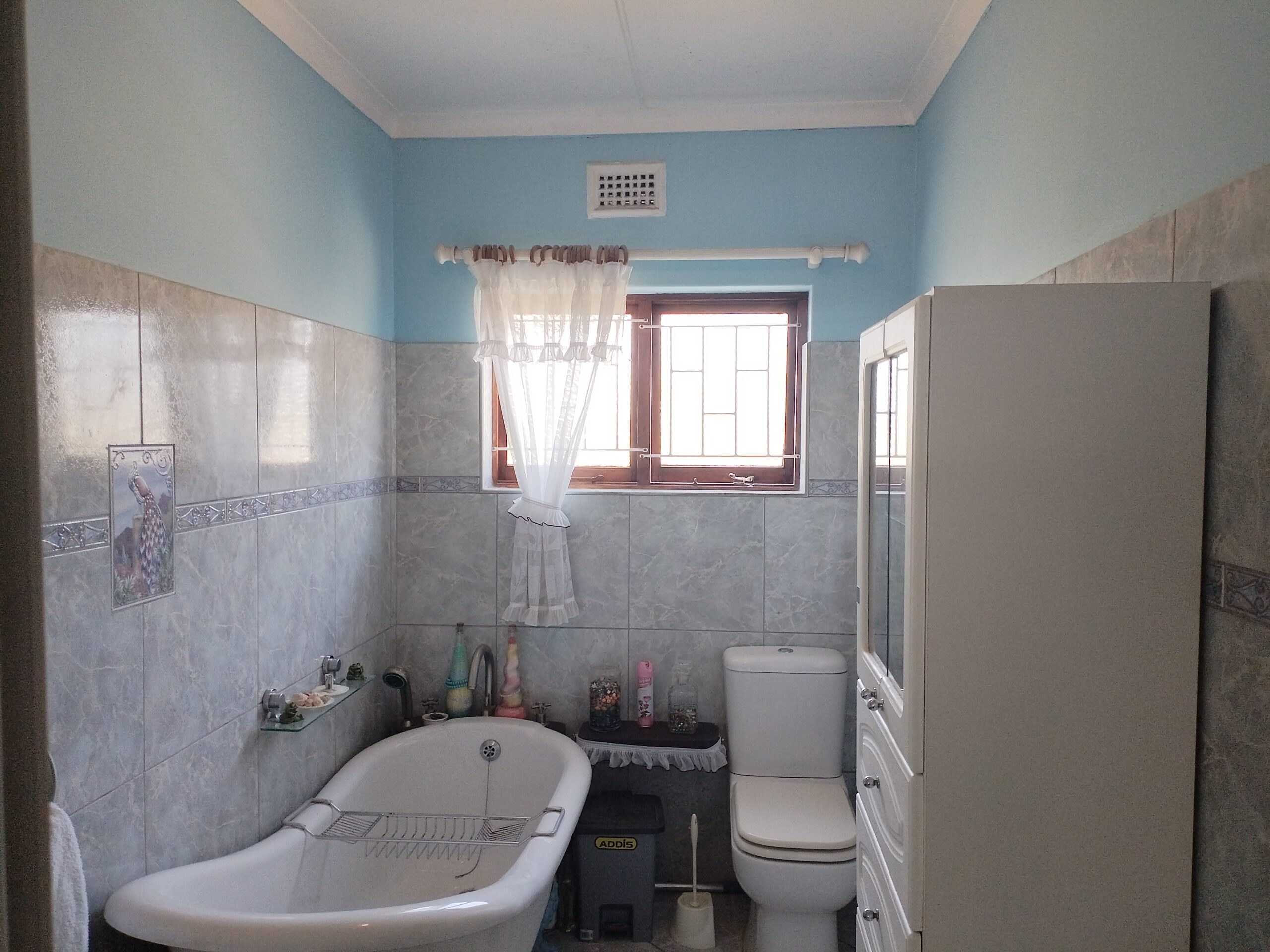 3 Bedroom Townhouse for Sale in Amanzimtoti - Image 25