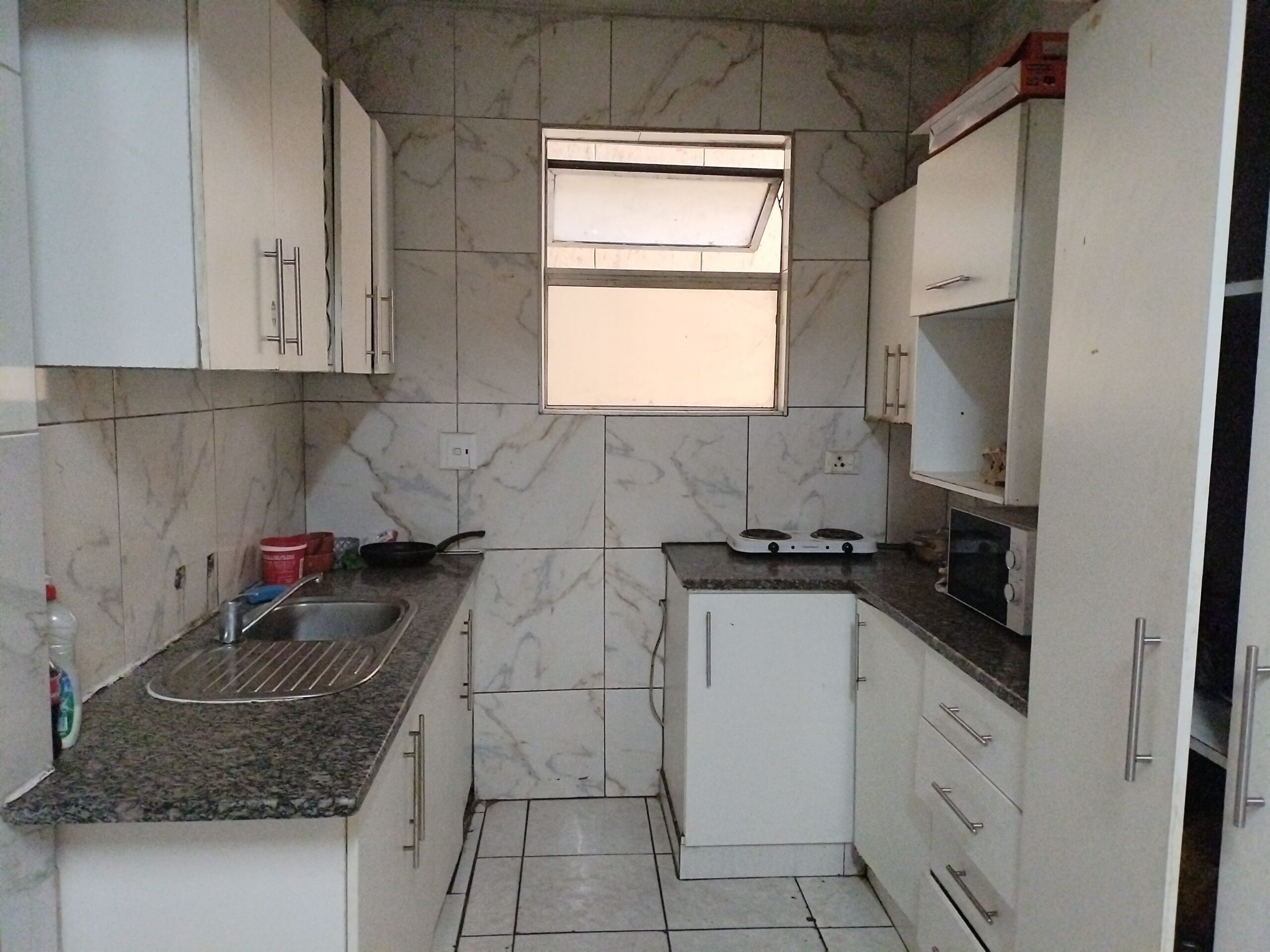 2 Bedroom Apartment for Sale in South Beach, Durban - Image 15