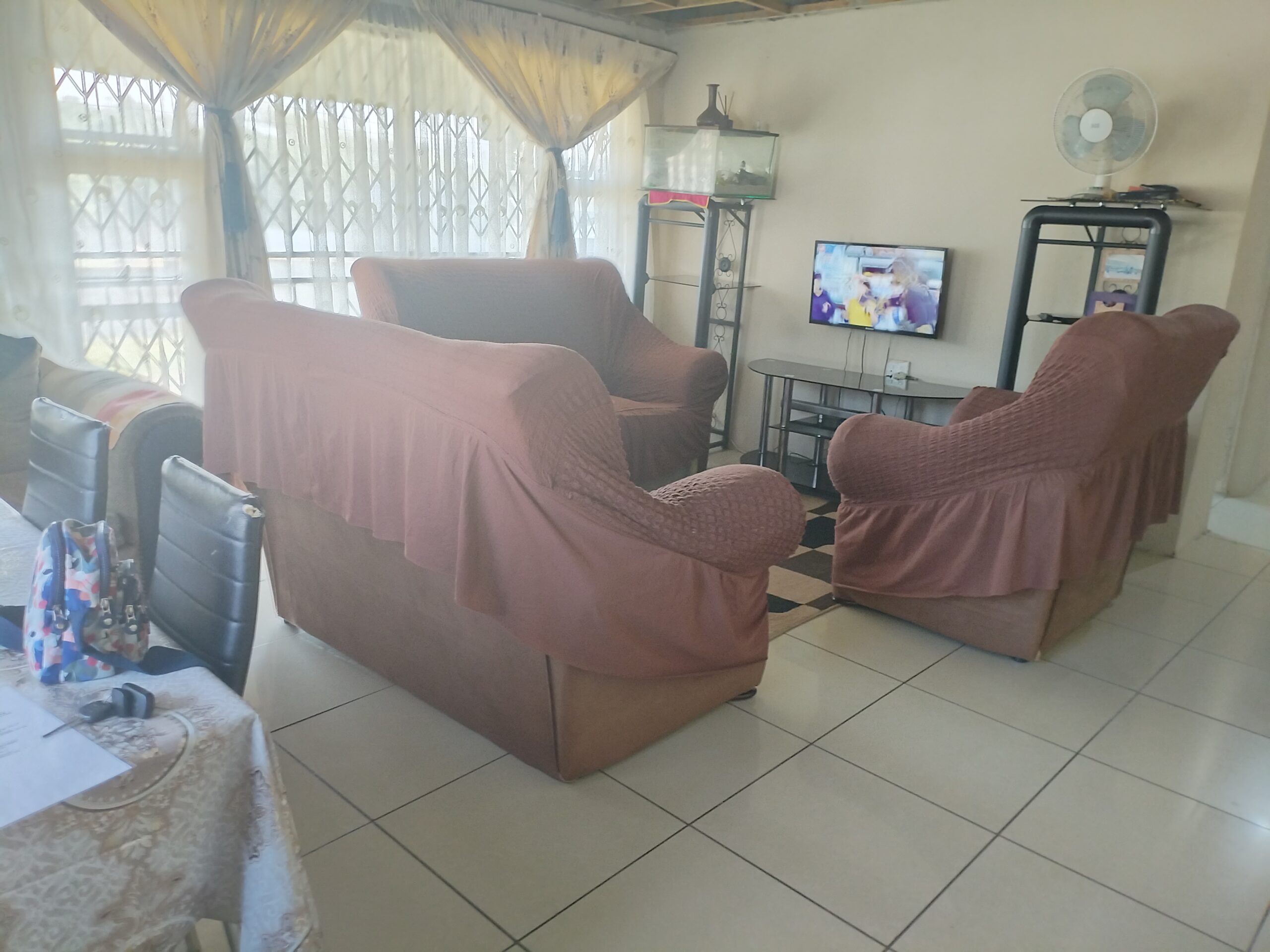 3 Bedroom House For Sale in Bhekulwandle, Amanzimtoti - Image 5