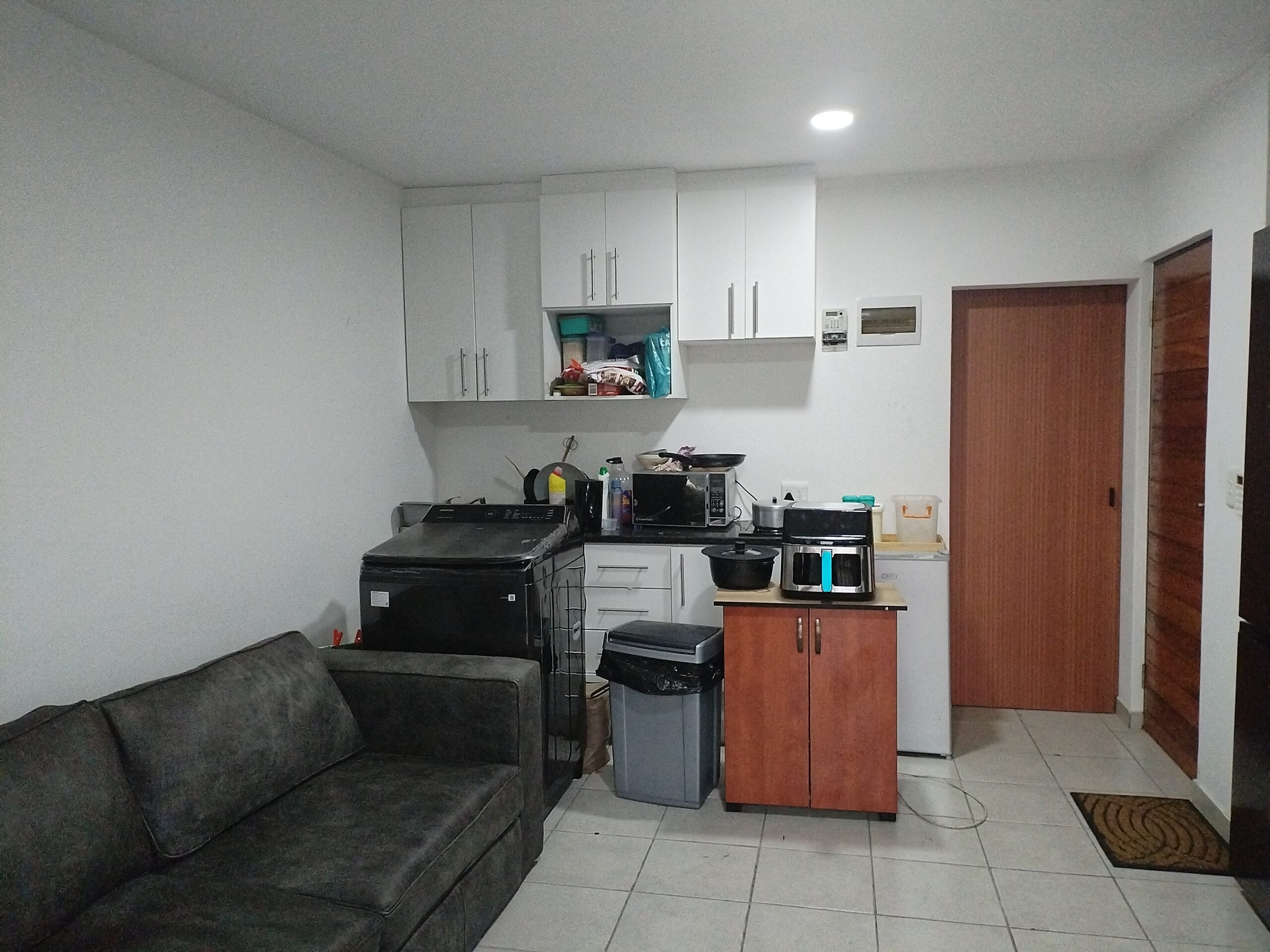1 Bedroom Apartment with Undercover parking in Athlone Park, Amanzimtoti - Image 6
