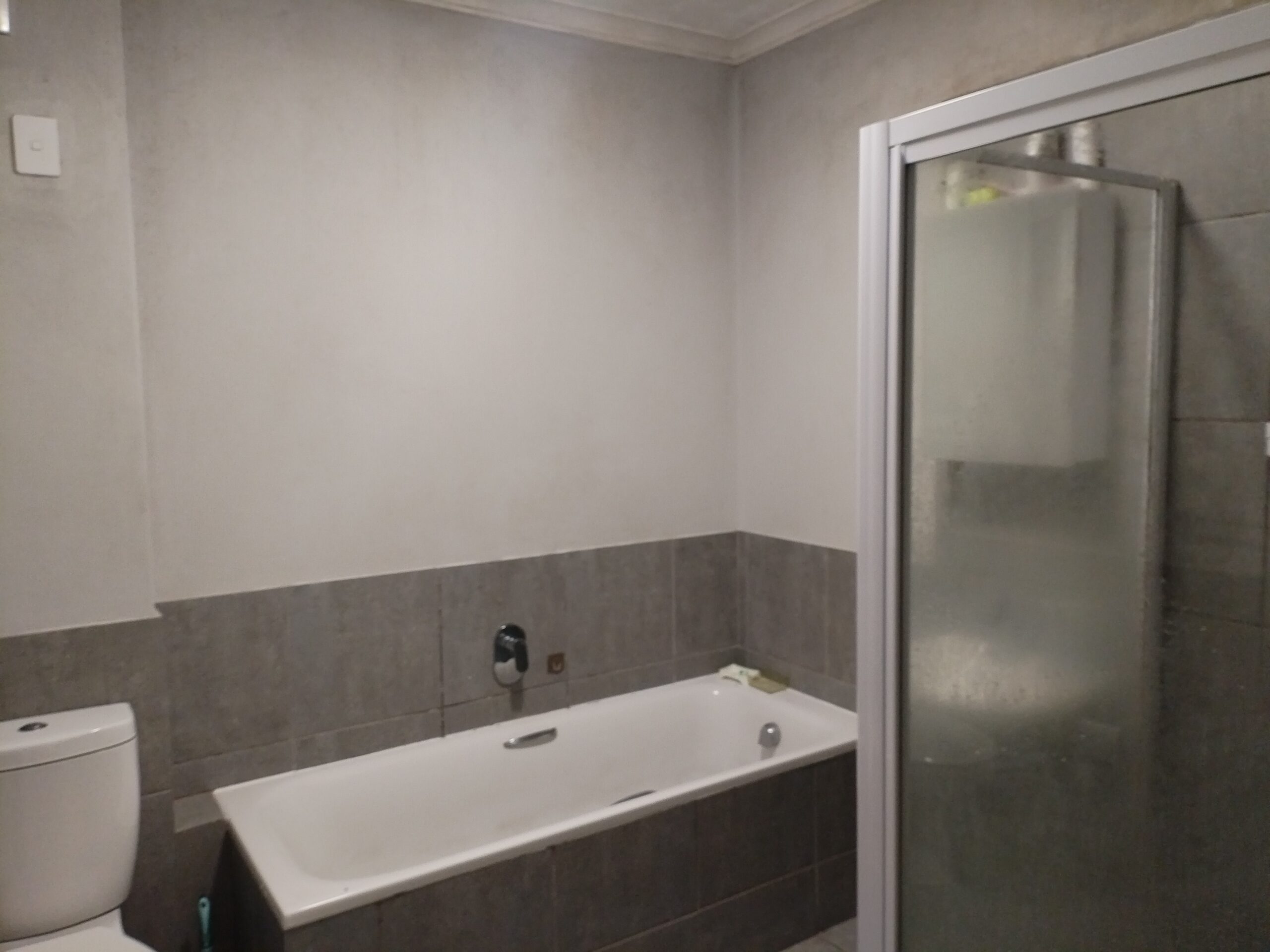 2 Bedroom Apartment in Umbogintwini, Amanzimtoti - Image 14
