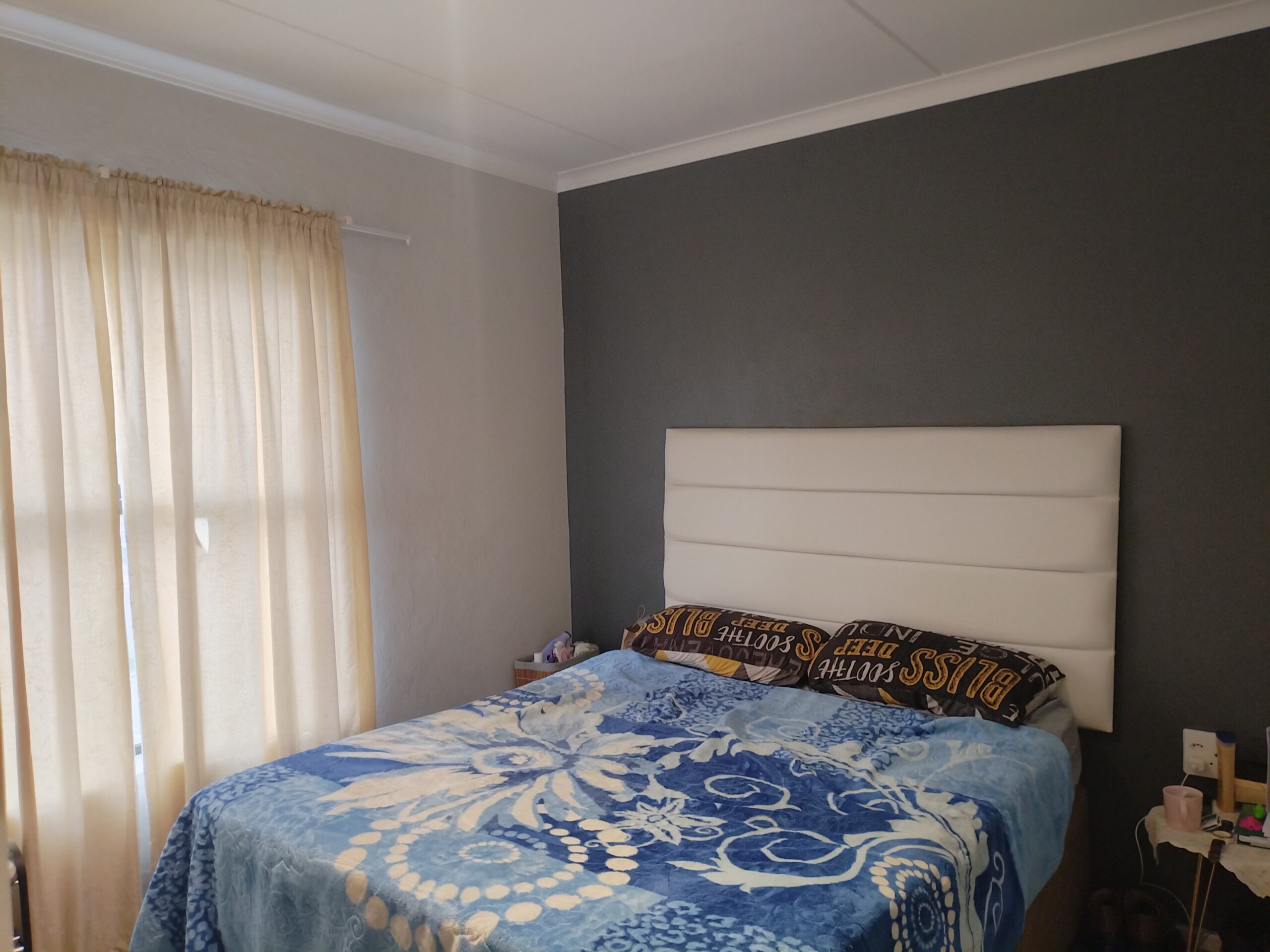 2 Bedroom Apartment in Umbogintwini, Amanzimtoti - Image 9