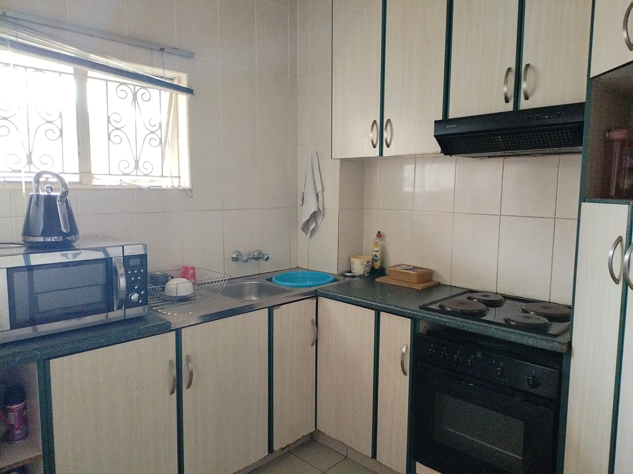 2 Bedroom Apartment in Montclair, Durban - Image 4