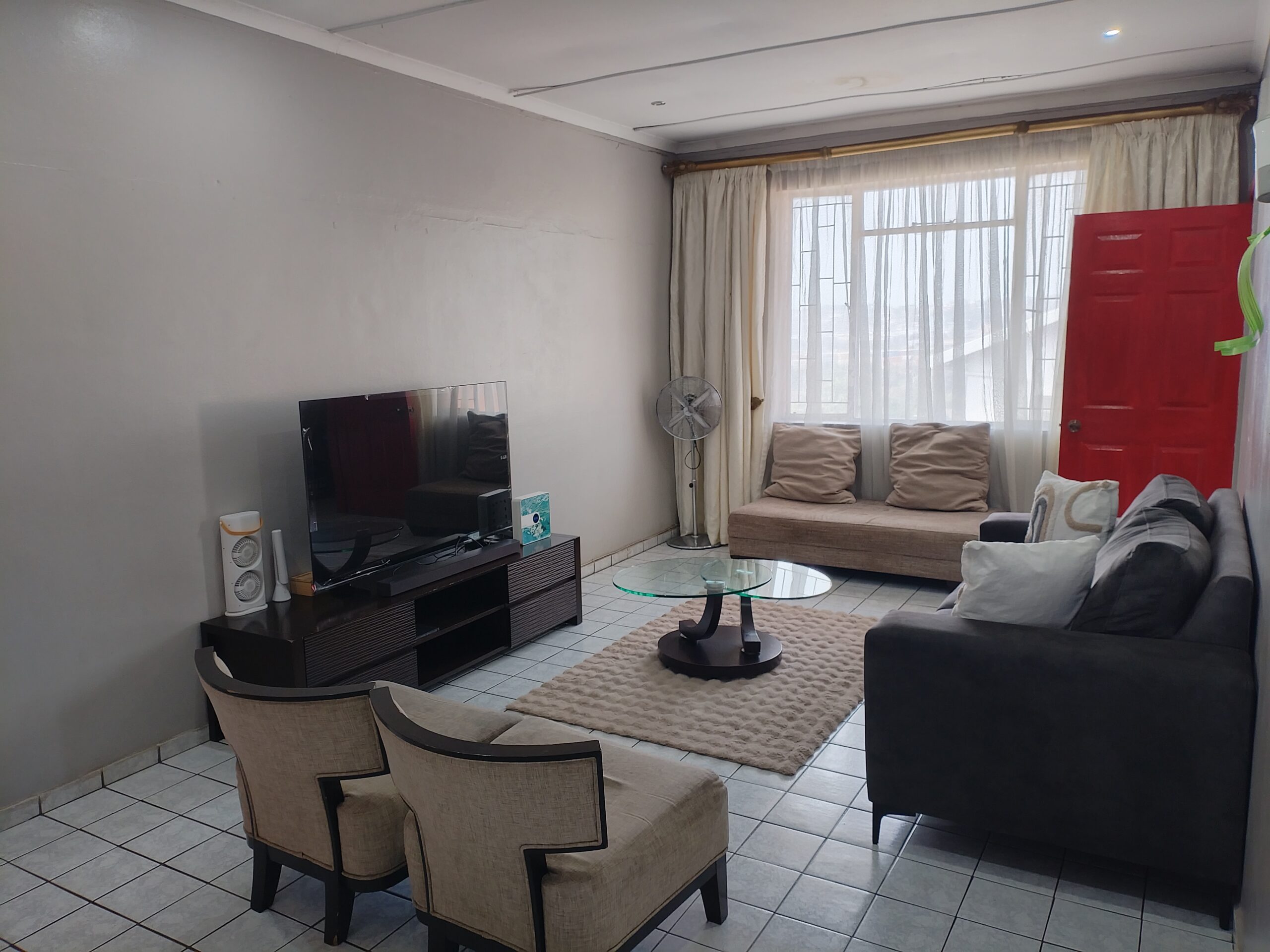 2 Bedroom Apartment in Montclair, Durban - Image 6