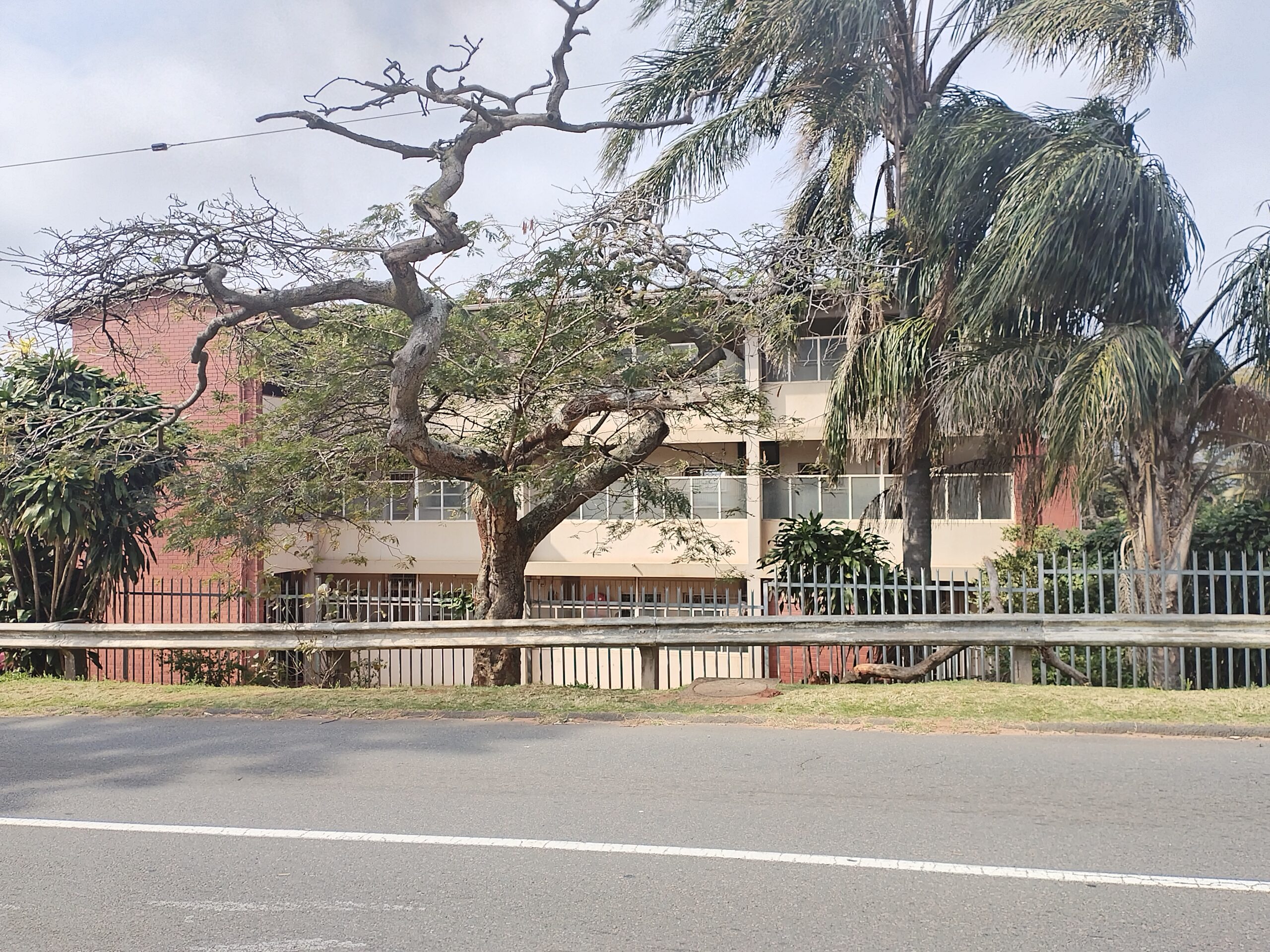 2 Bedroom Apartment in Montclair, Durban - Image 2