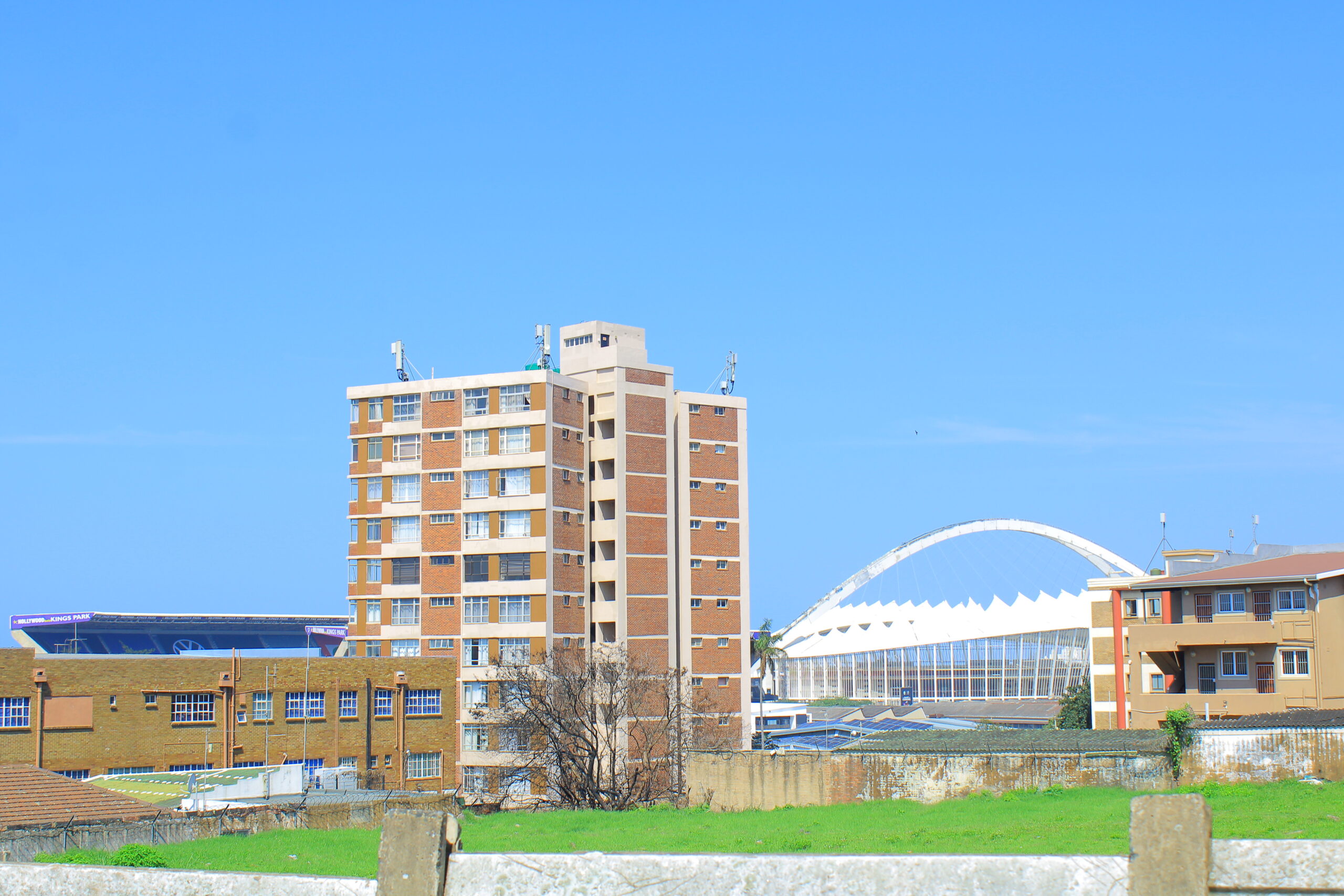 1.5 Bedroom Apartment in Morningside with Garage, Durban - Image 5