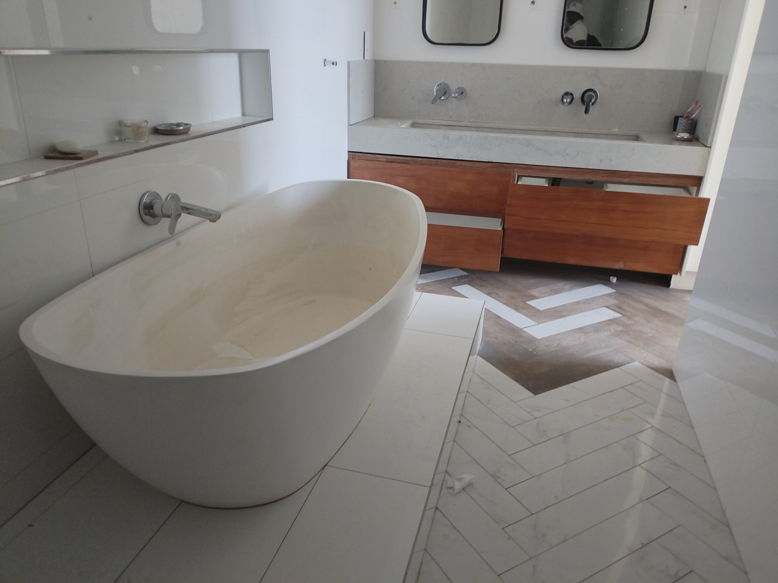 Modern 2 Bedroom Apartment/Flat in Glenwood - Image 7