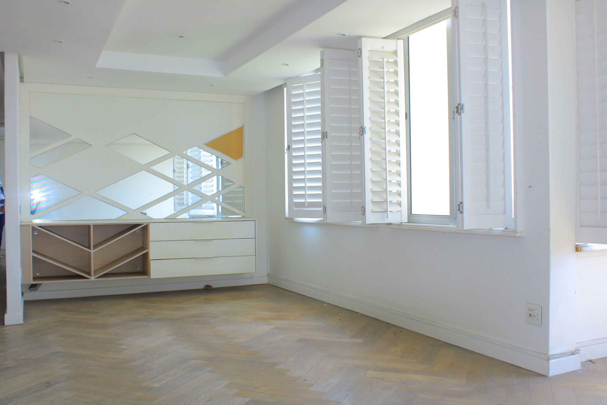 Modern 2 Bedroom Apartment/Flat in Glenwood - Image 24