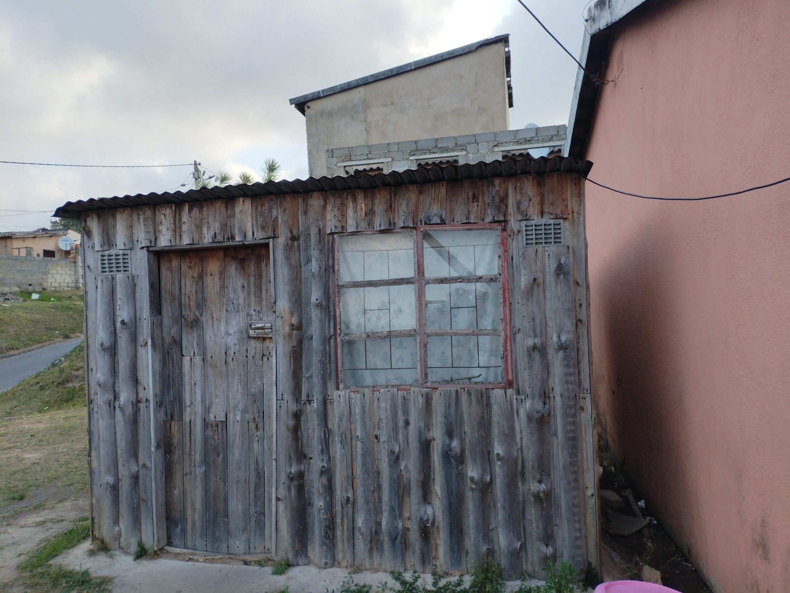 2 Bedroom House for Sale in Umlazi Y - Image 5